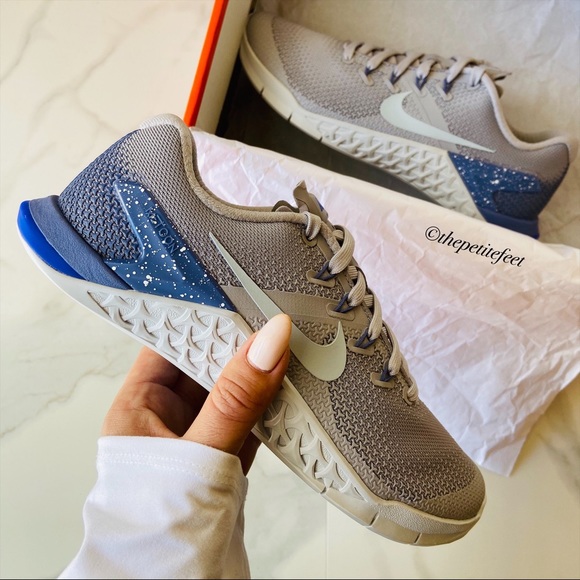 Nike Shoes - NWT Nike metcon 4